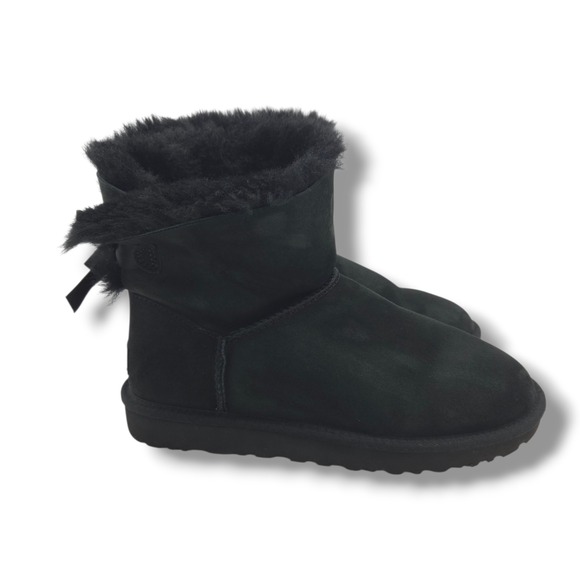 UGG Shoes - UGG Mini Bailey Bow II Boots Womens 8 Black Water Repellent Wool Lined 1016501